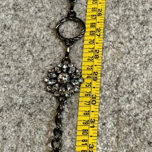 Silver Tone and Gem Chain Belt 80s 90s Vintage 30'" to 42" Whimsical Cocktail - Picture 9 of 10